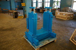 П-263-01 Подъемник канавный г/п 8т.
